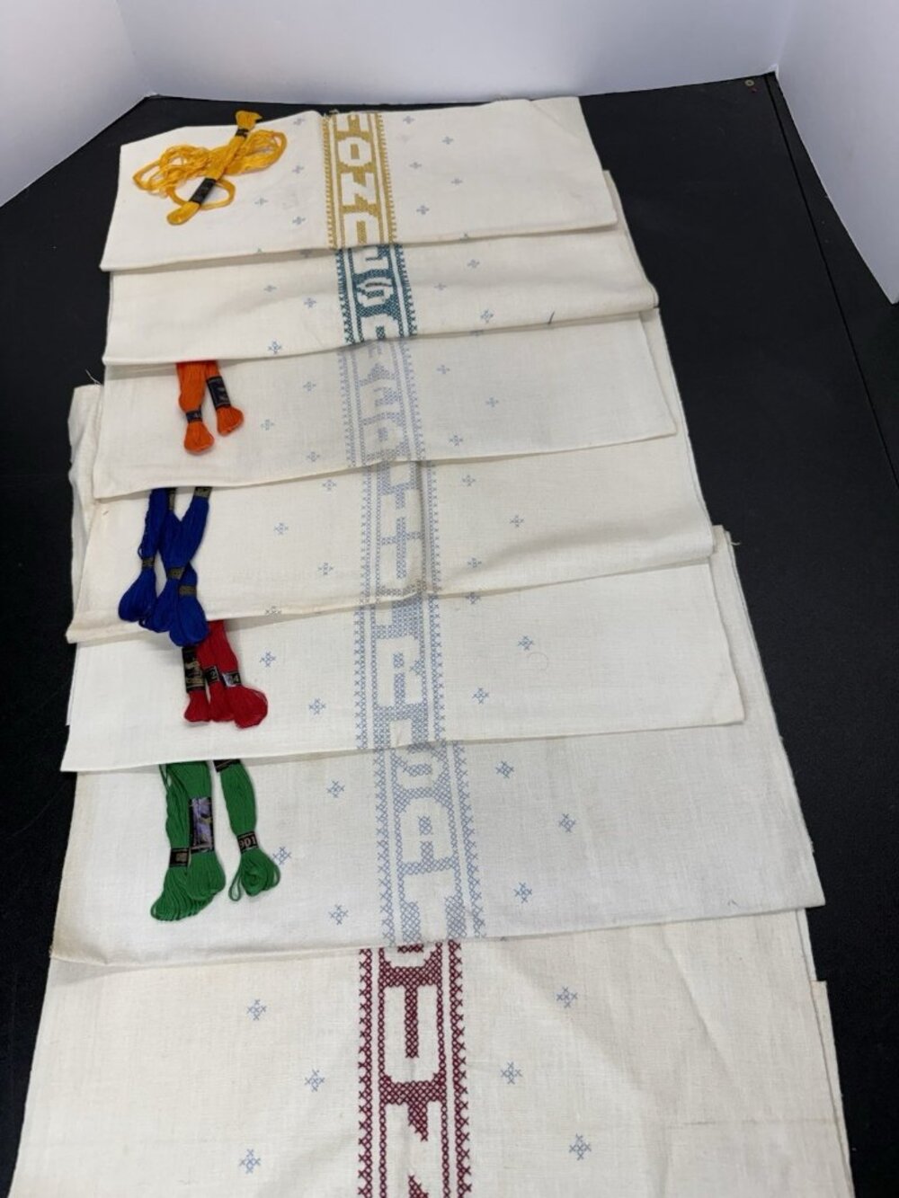 Lot Of 7 Paragon Day If The Week Stamped To Embroider Kitchen Tea Towels
